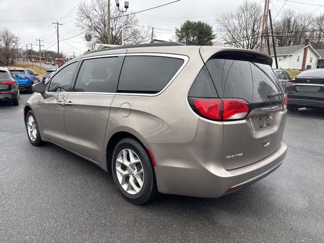 Used 2018 Chrysler Pacifica Touring Plus w/ Tire & Wheel Group image 5