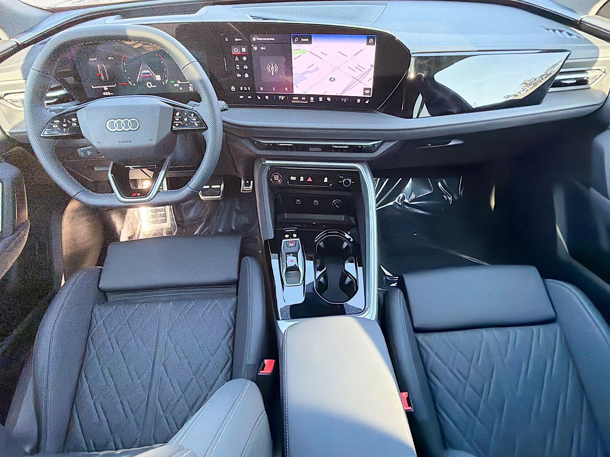 New 2025 Audi SQ5 Premium Plus image 16