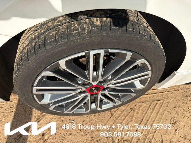 Used 2021 Kia Forte GT w/ GT2 Package FWD image 11