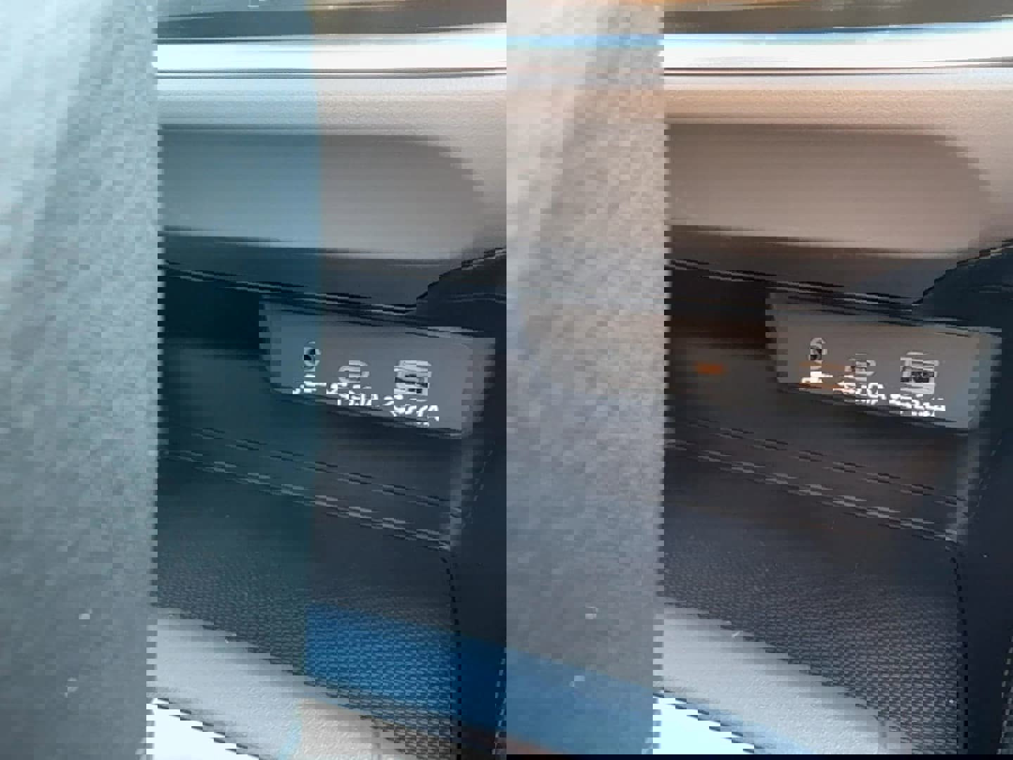 Certified 2025 Subaru Crosstrek 2.0i Premium w/ Convenience Package #2 image 28