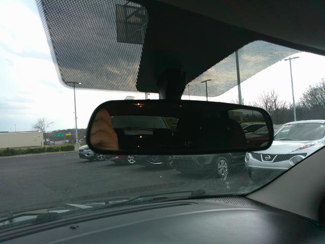 Used 2017 Dodge Journey SXT w/ Blacktop Package image 12