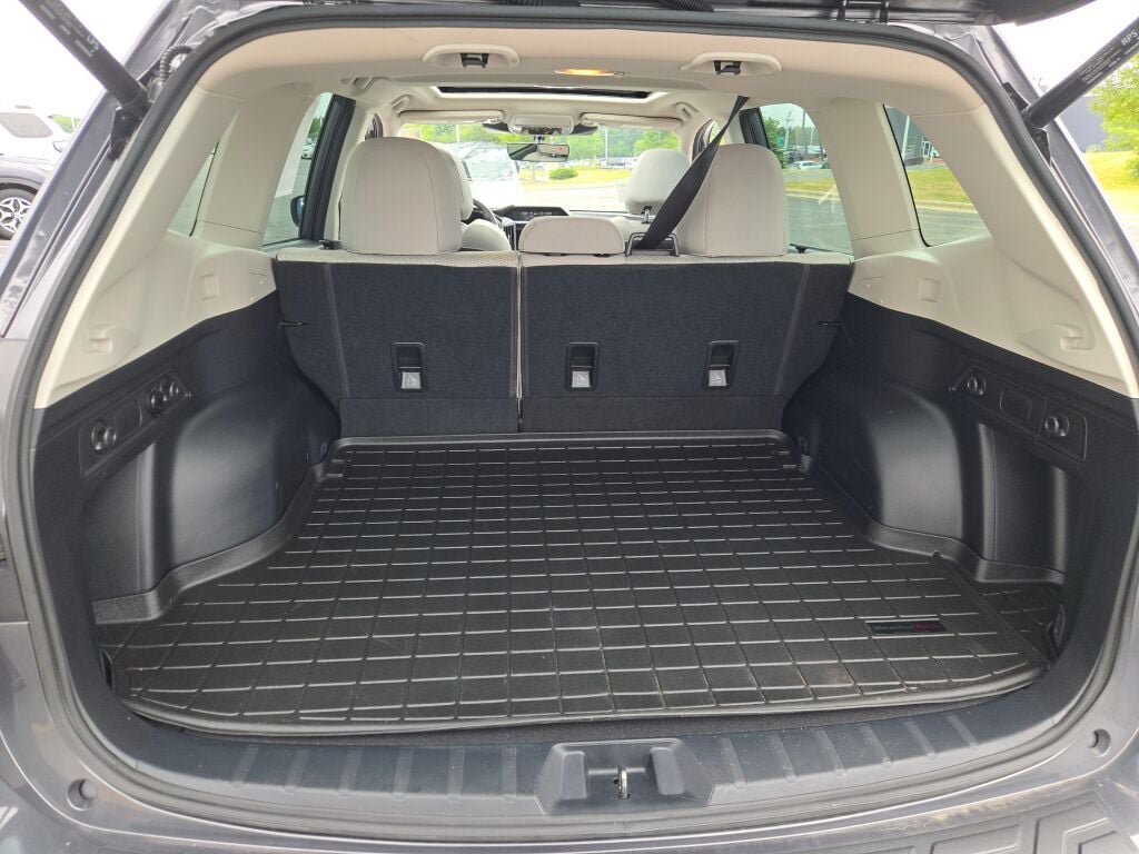 Certified 2023 Subaru Forester Premium AWD/4WD image 17
