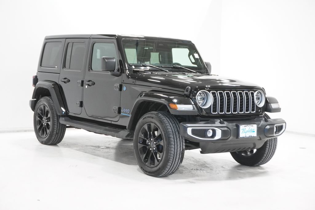 Certified 2025 Jeep Wrangler Unlimited Sahara image 4