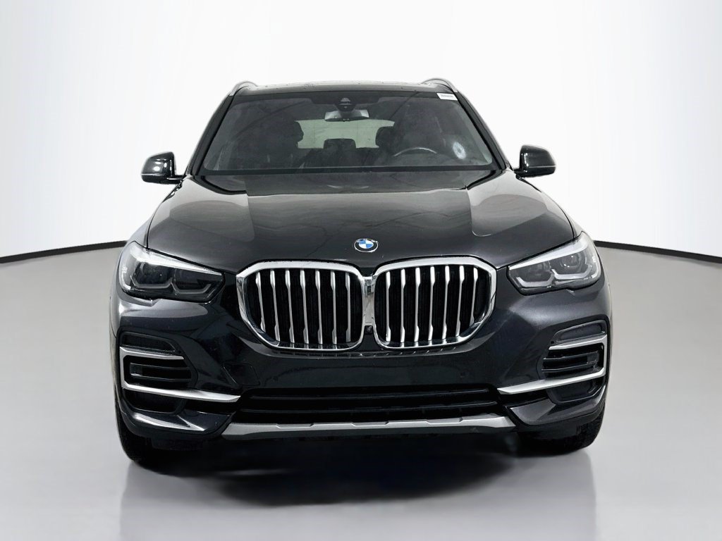 Used 2023 BMW X5 sDrive40i w/ Premium Package RWD image 2