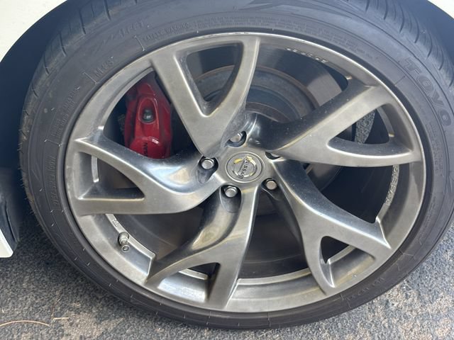 Used 2013 Nissan 370Z Touring w/ Sport Pkg RWD image 10