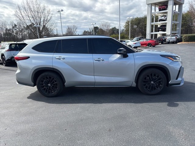 Used 2023 Toyota Highlander XSE image 5