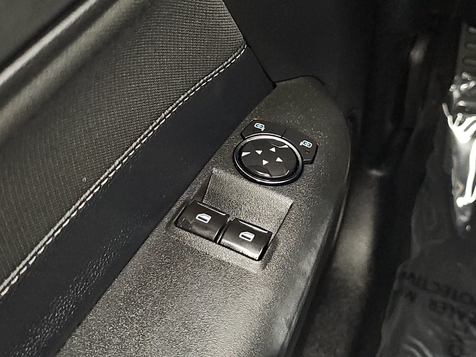 Used 2020 Ford Mustang GT RWD image 25