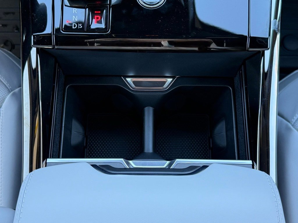 New 2026 Land Rover Range Rover Sport SE image 21