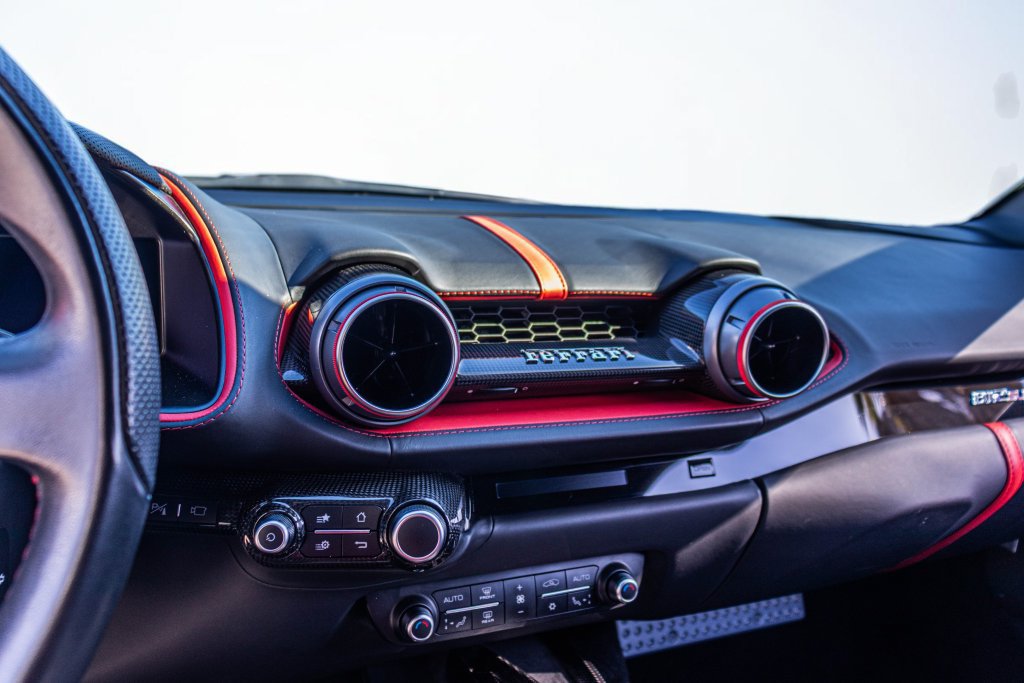 Certified 2018 Ferrari 812 Superfast RWD image 41