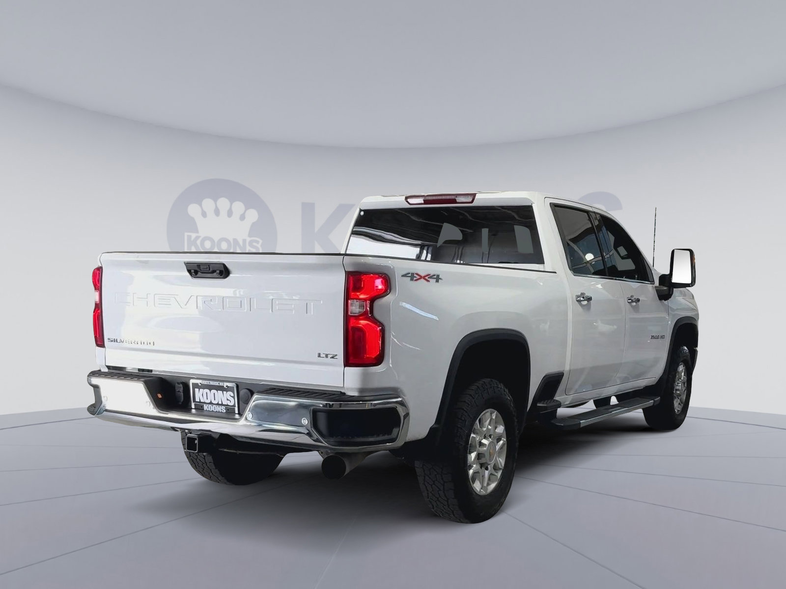 Used 2023 Chevrolet Silverado 2500 LTZ w/ Safety Package image 11