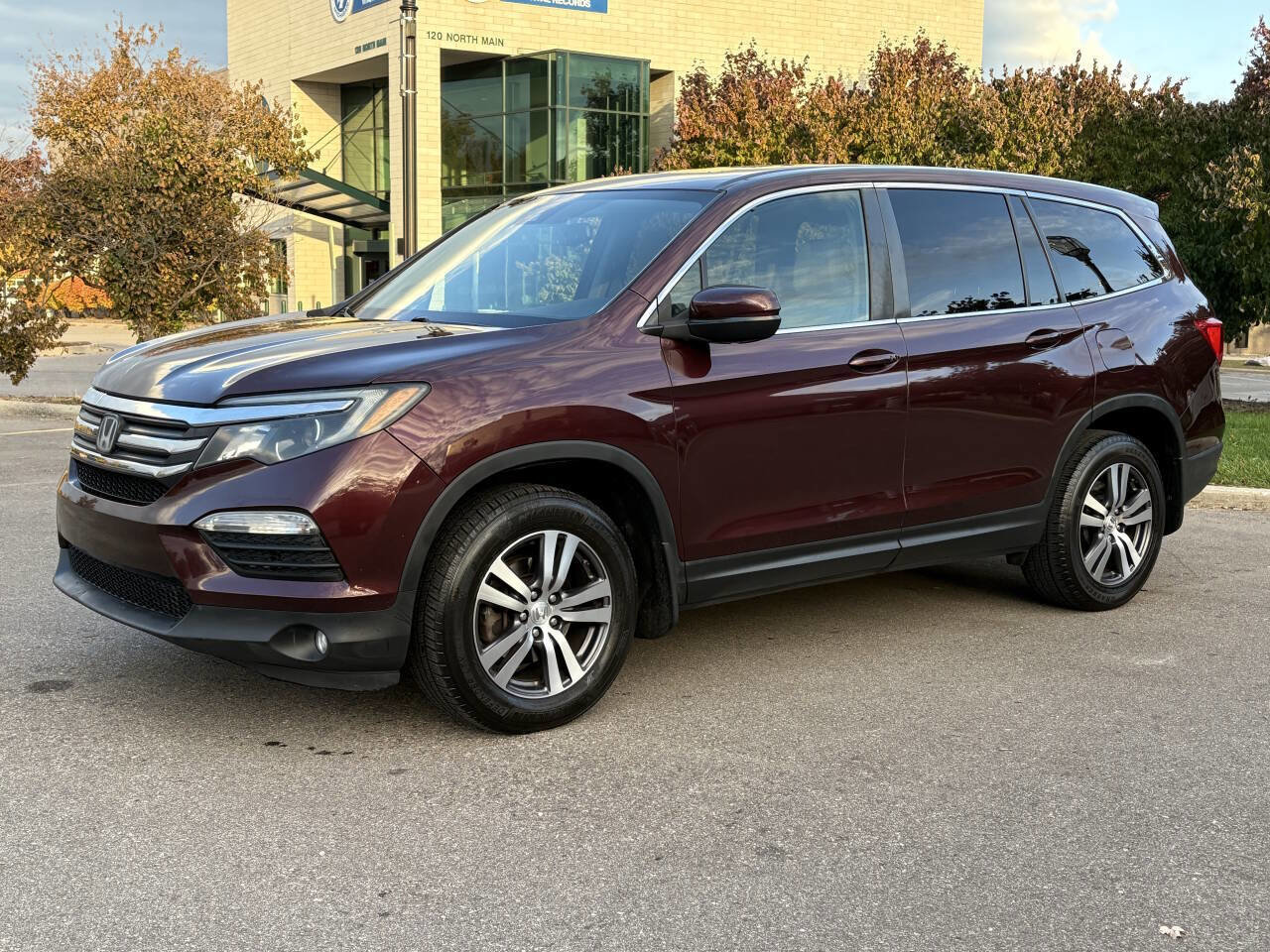 Used 2017 Honda Pilot EX-L image 1