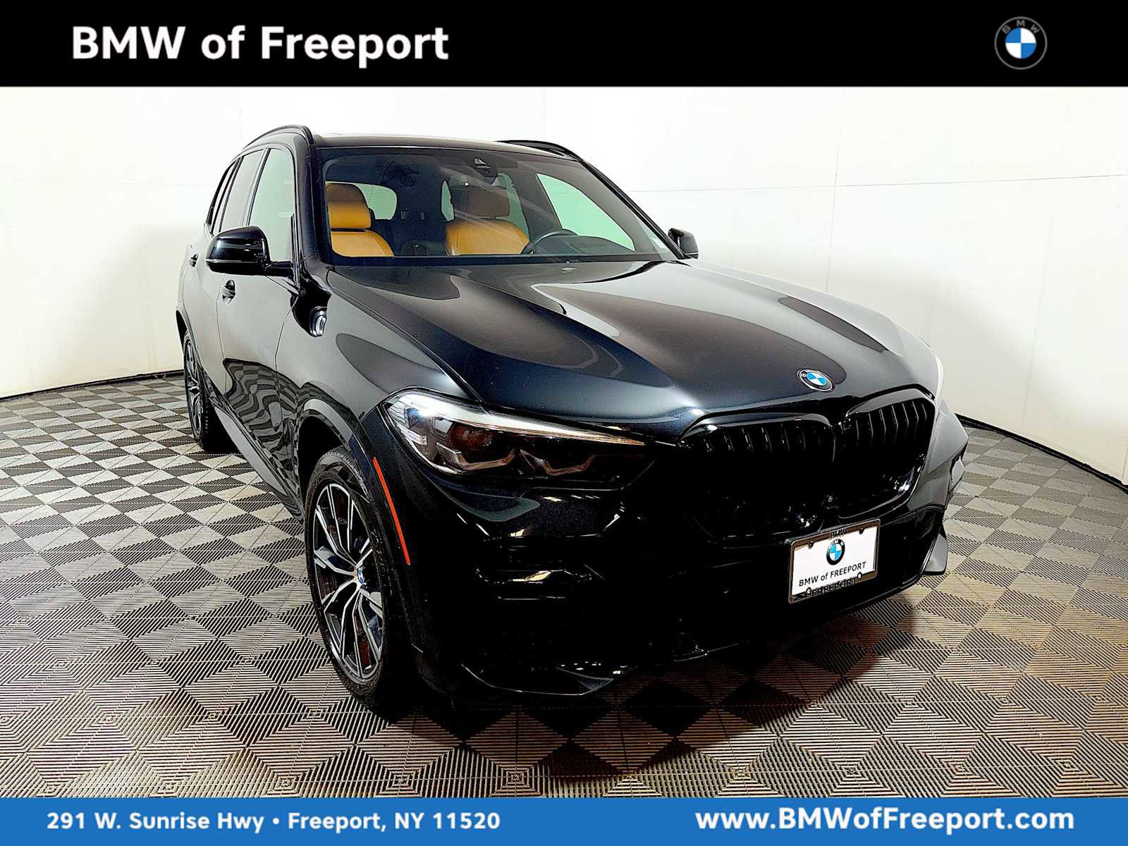 Used 2022 BMW X5 xDrive40i w/ M Sport Package image 1