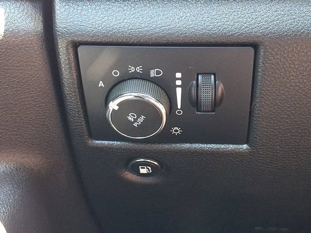 Certified 2021 Jeep Grand Cherokee Laredo X AWD/4WD image 28