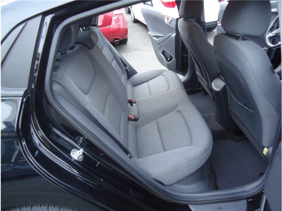 Used 2020 Hyundai Ioniq Blue FWD image 15