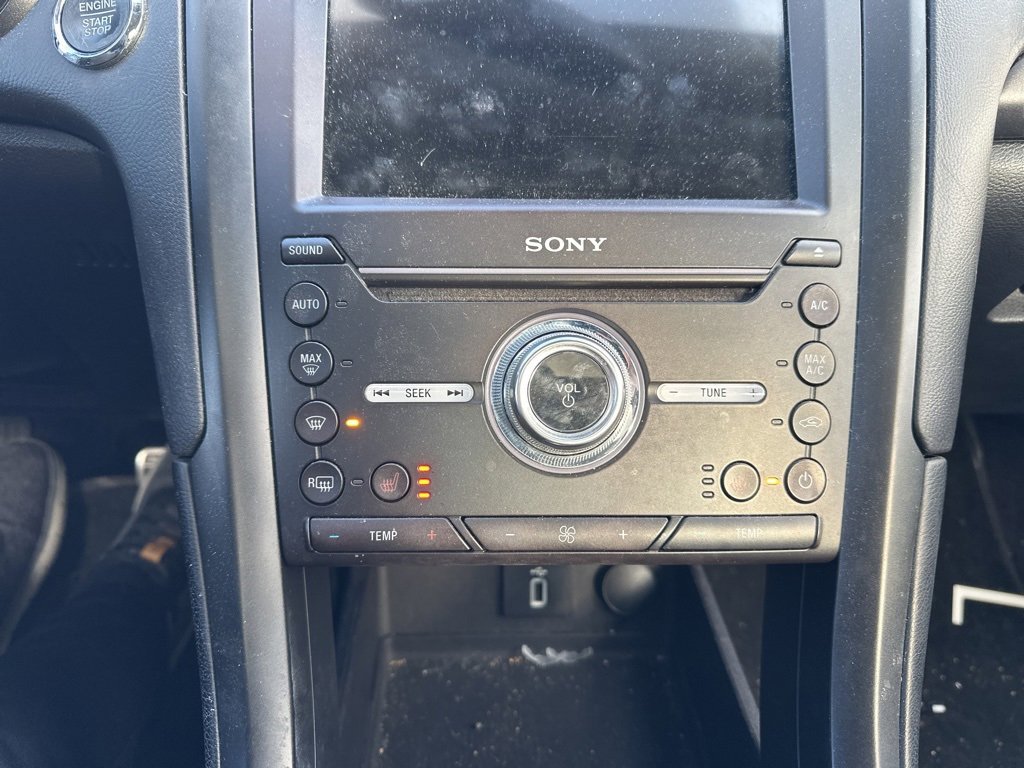 Used 2017 Ford Fusion Titanium image 24