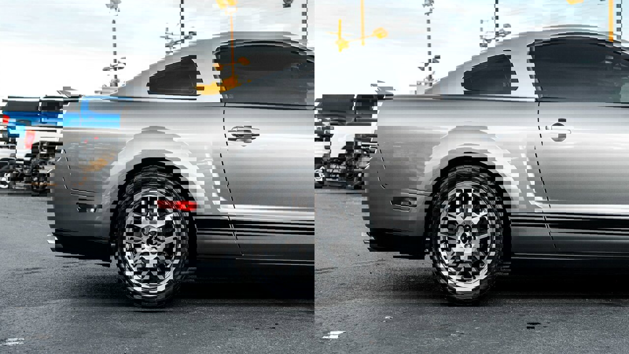 Used 2008 Ford Mustang Shelby GT500 image 11