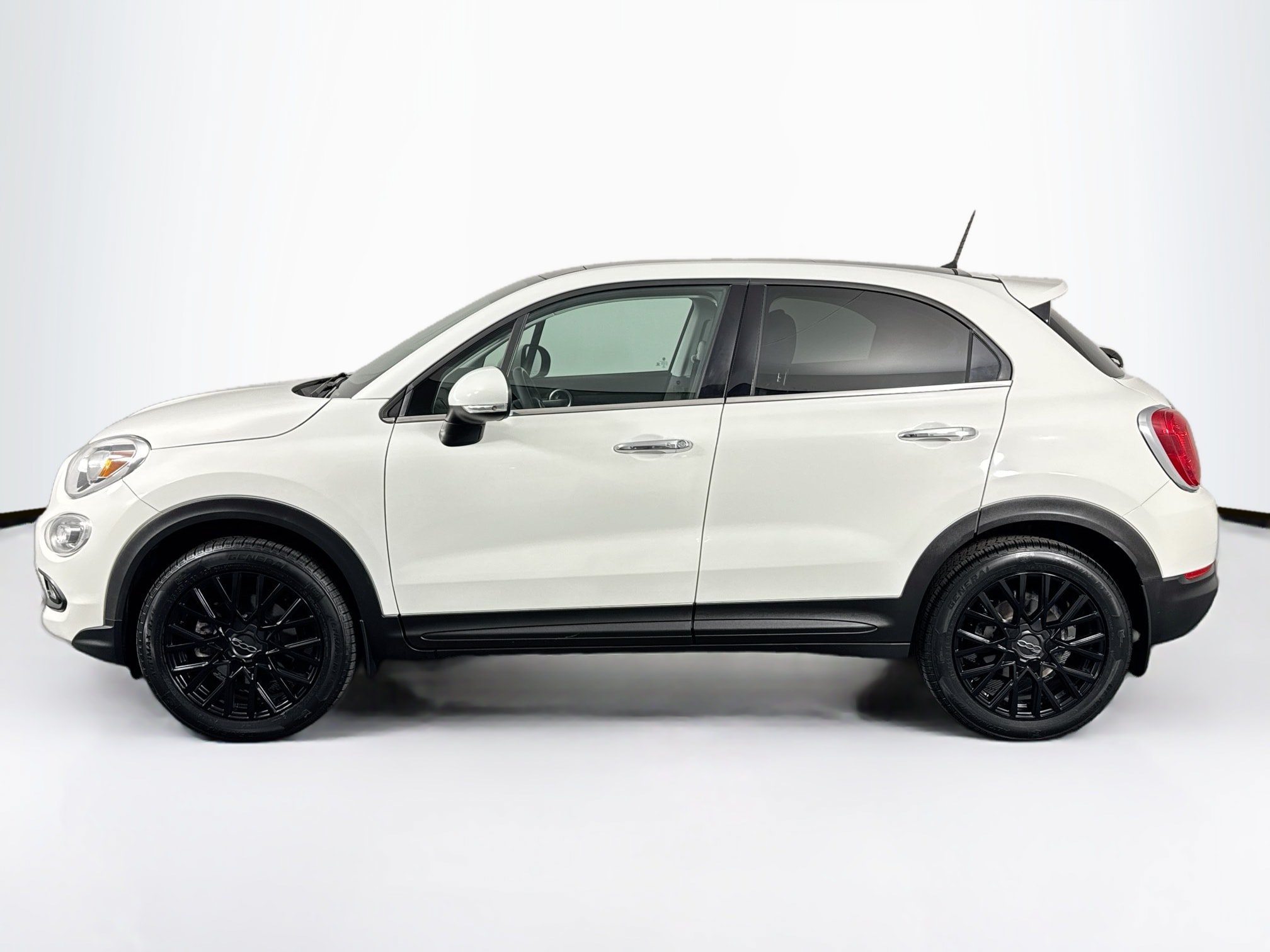 Used 2017 FIAT 500X Lounge w/ Lounge Premium Package (AWD) image 7