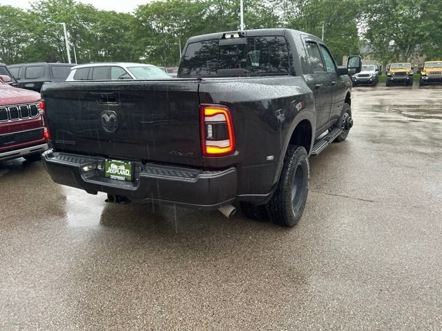 Used 2024 RAM 3500 Laramie w/ Night Edition AWD/4WD image 12