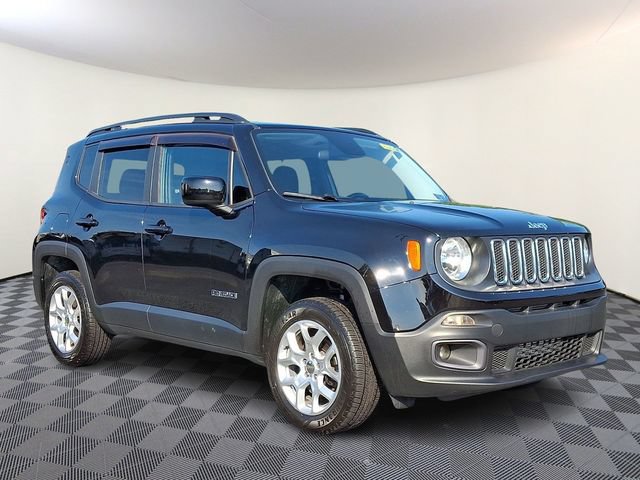 Used 2017 Jeep Renegade Latitude w/ Cold Weather Group AWD/4WD video 1