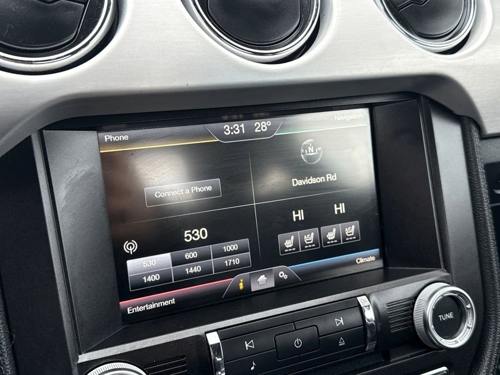 Used 2015 Ford Mustang Premium image 19