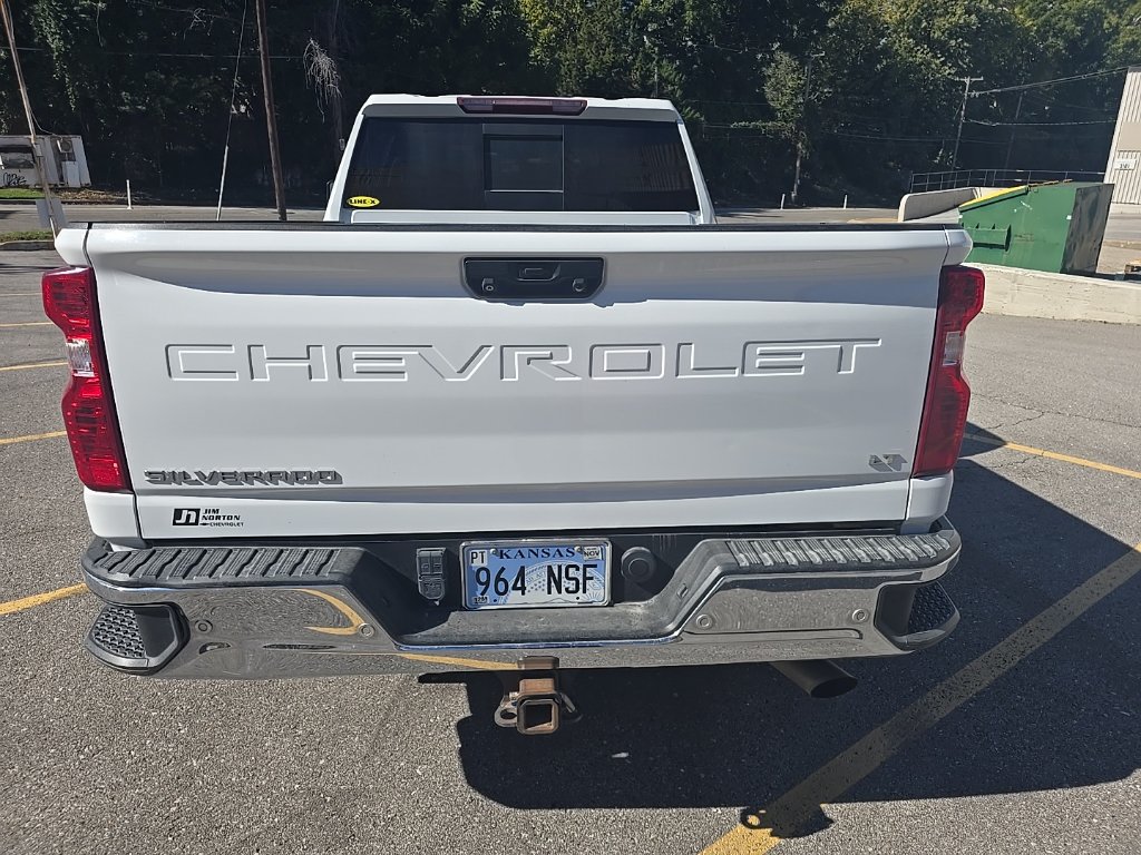 Used 2020 Chevrolet Silverado 2500 LT AWD/4WD image 31