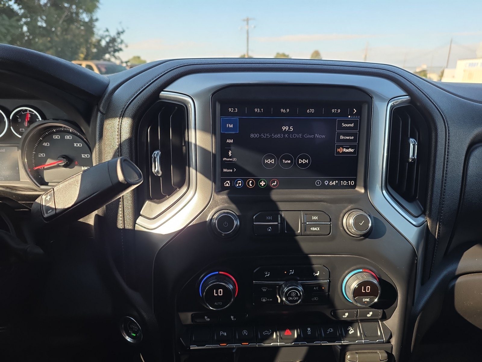 Used 2020 Chevrolet Silverado 1500 LT Trail Boss AWD/4WD image 19