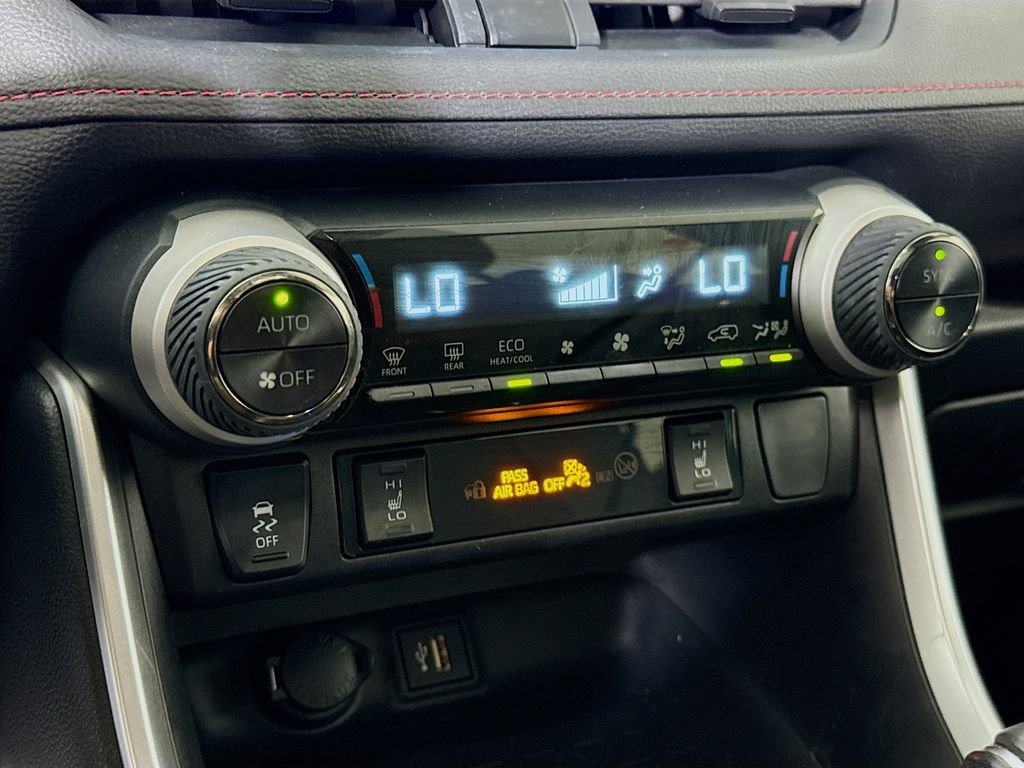 Certified 2023 Toyota RAV4 SE w/ Weather & Moonroof Package AWD/4WD image 8