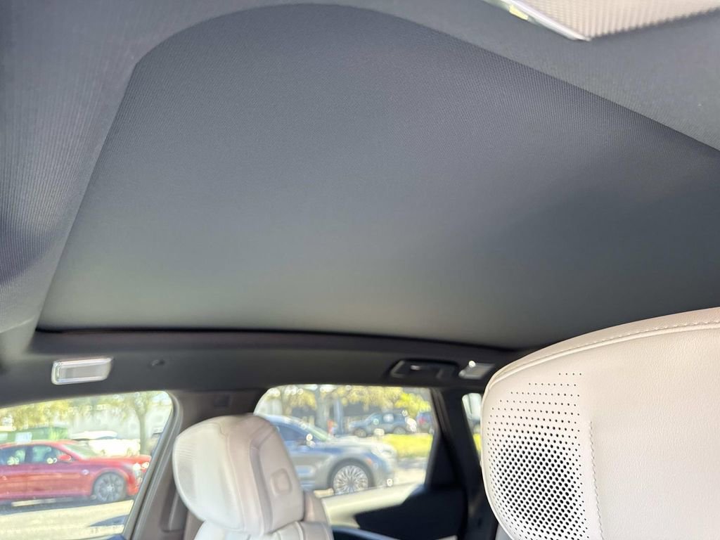 New 2026 Cadillac Lyriq Premium Sport image 31