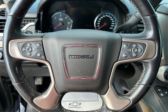 Used 2019 GMC Yukon Denali w/ Denali Ultimate Package AWD/4WD image 17