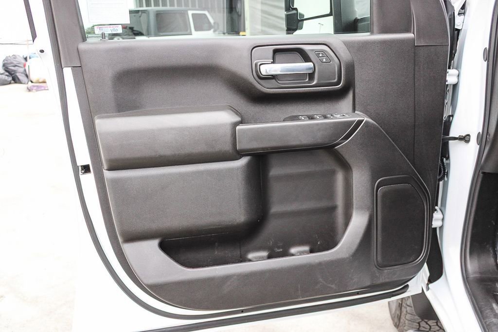 Used 2025 Chevrolet Silverado 2500 Custom w/ Custom Value Package AWD/4WD image 22