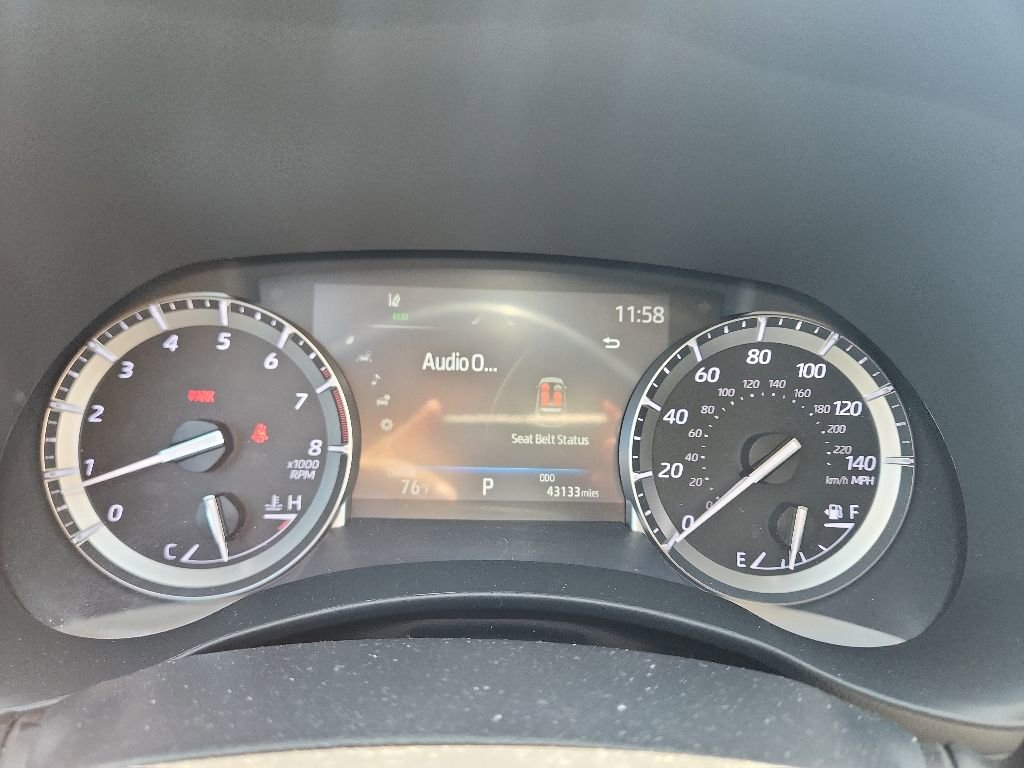 Used 2022 Toyota Highlander Limited FWD image 13