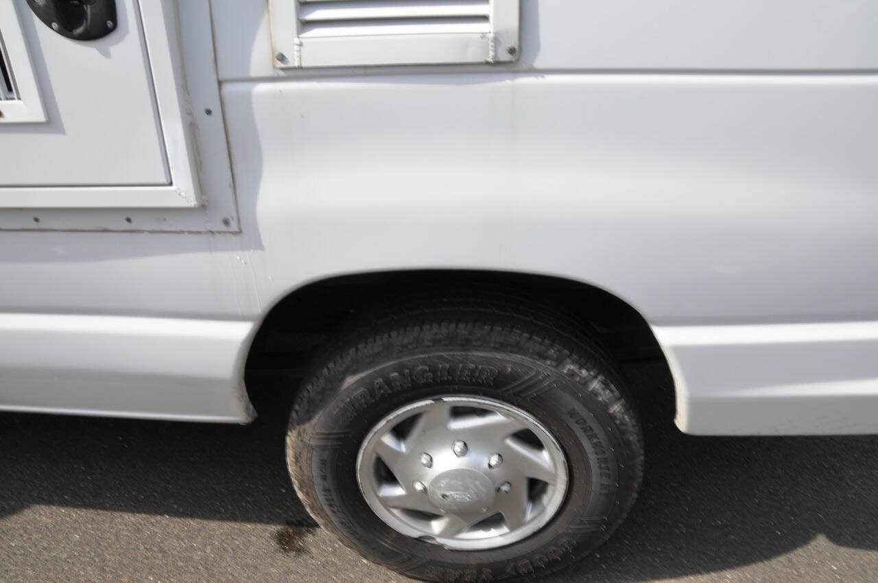 Used 2013 Ford E-250 and Econoline 250 RWD image 31