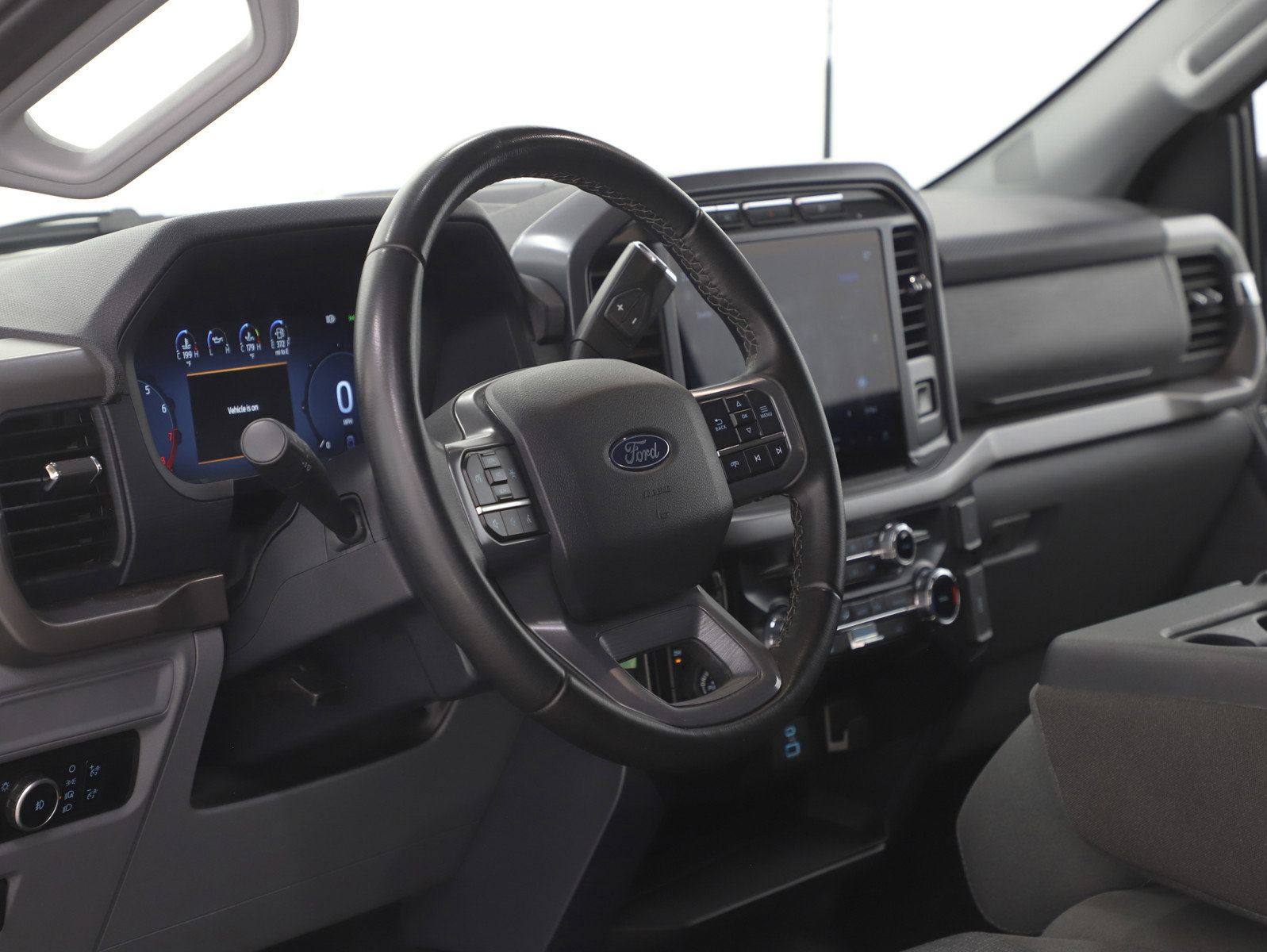 Used 2024 Ford F150 XLT w/ Tow/Haul Package image 24