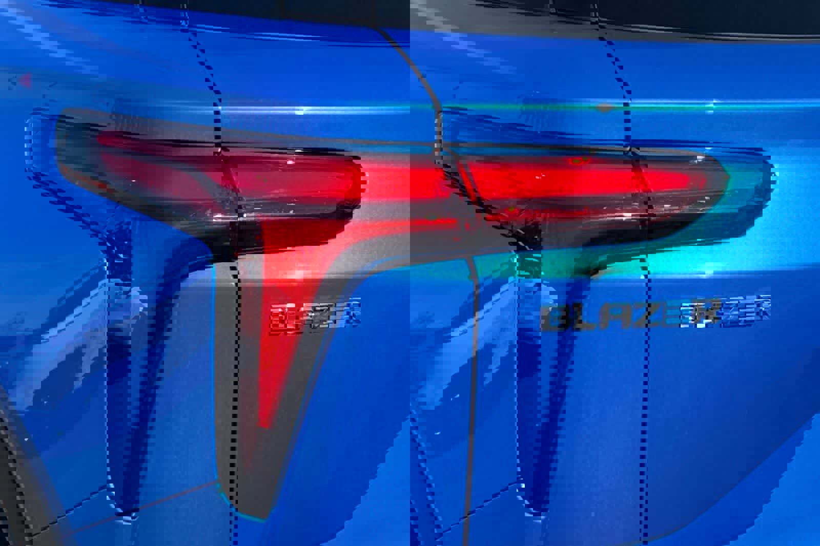 Used 2025 Chevrolet Blazer EV LT image 33