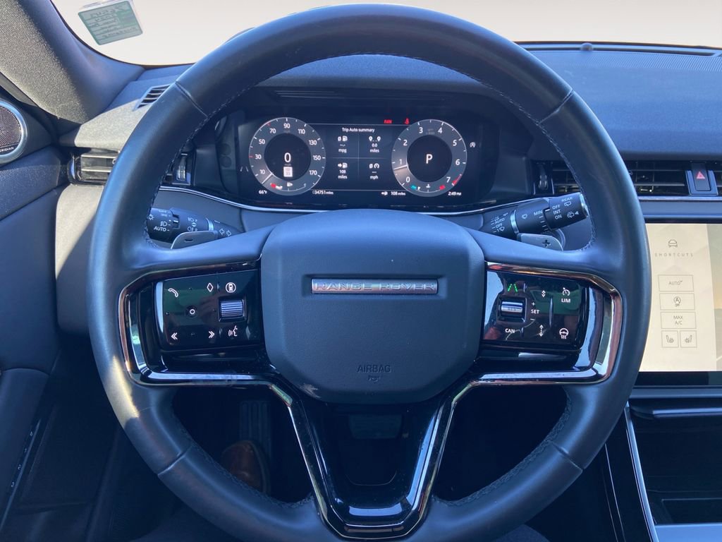 Used 2024 Land Rover Range Rover Evoque S image 12