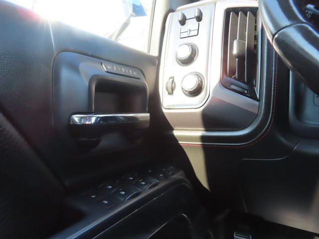 Used 2016 GMC Sierra 1500 SLT w/ All Terrain X Package AWD/4WD image 29