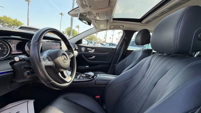 Used 2017 Mercedes-Benz E 300 image 2