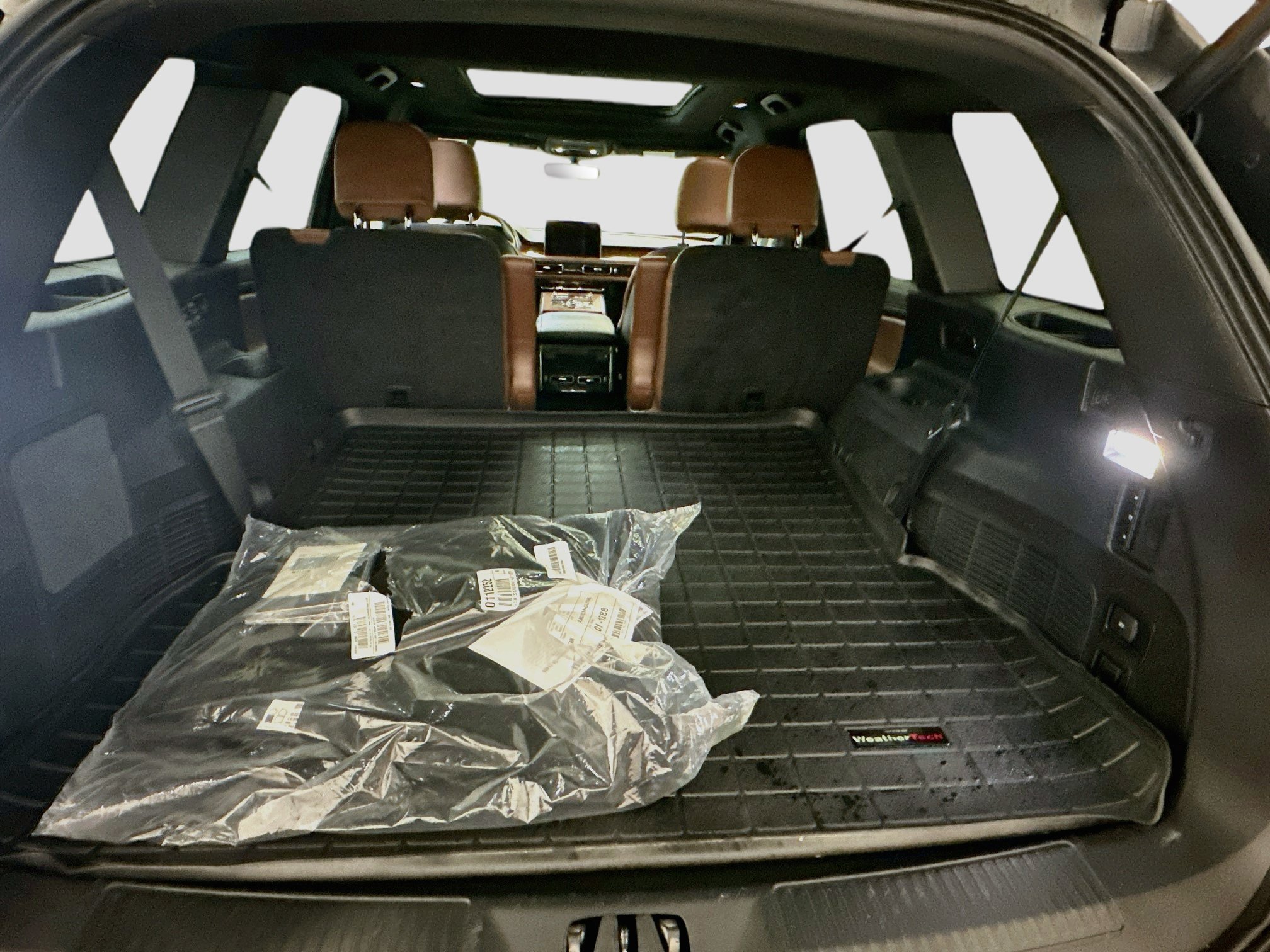 Used 2022 Lincoln Aviator Reserve w/ Equipment Group 201A AWD/4WD image 31