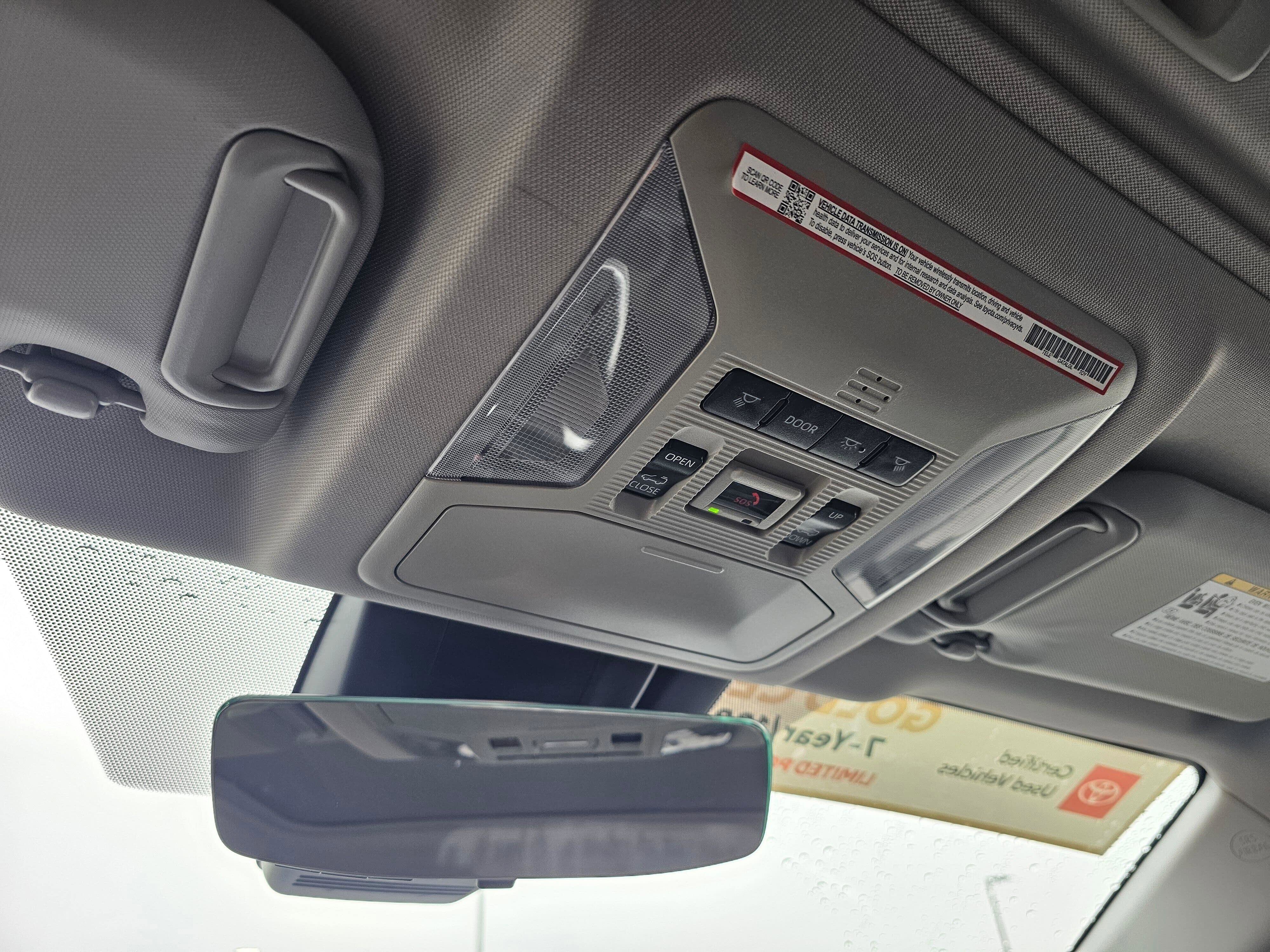 Used 2025 Toyota RAV4 XLE w/ Convenience Package image 28