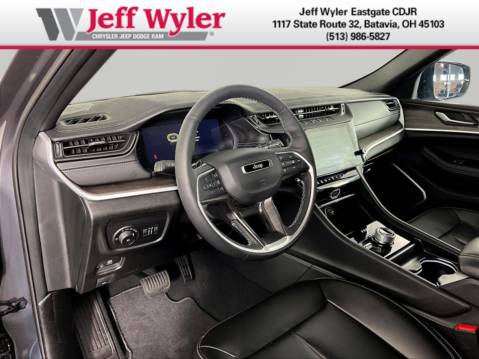 New 2026 Jeep Grand Cherokee Limited AWD/4WD image 16