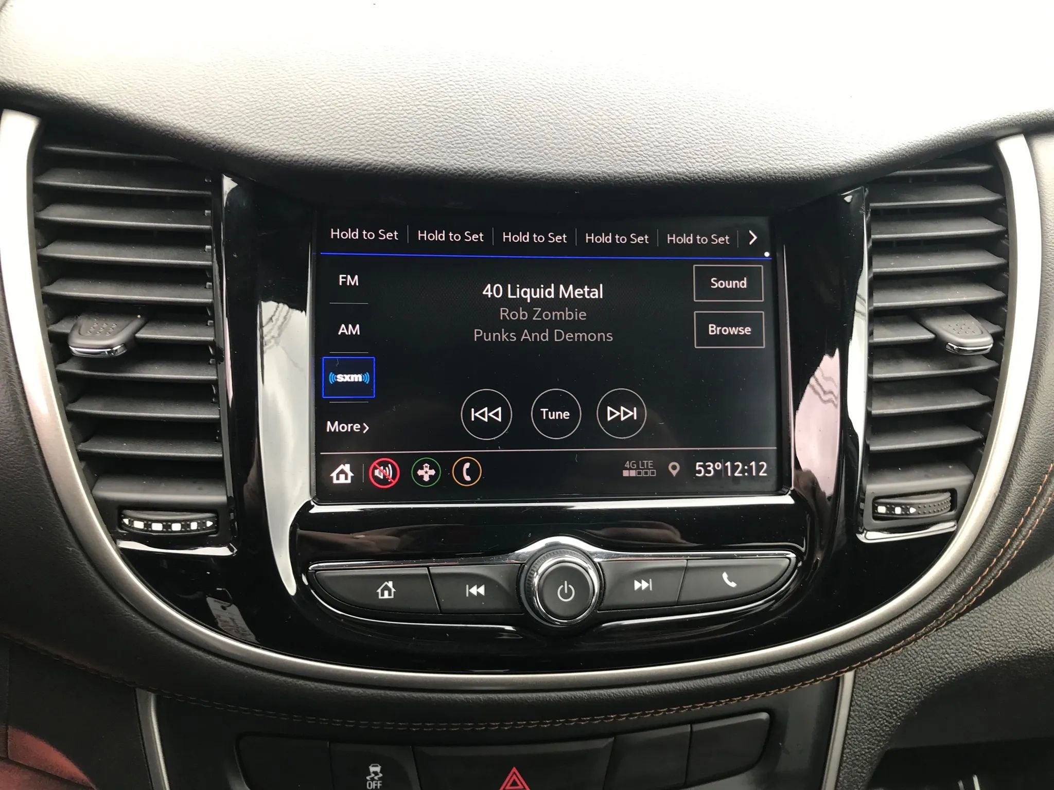 Used 2020 Chevrolet Trax LT image 18