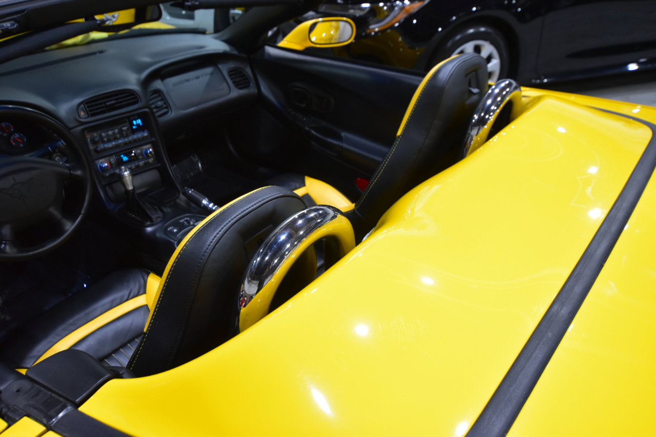 Used 2003 Chevrolet Corvette Convertible w/ Preferred Equipment Group1 image 54