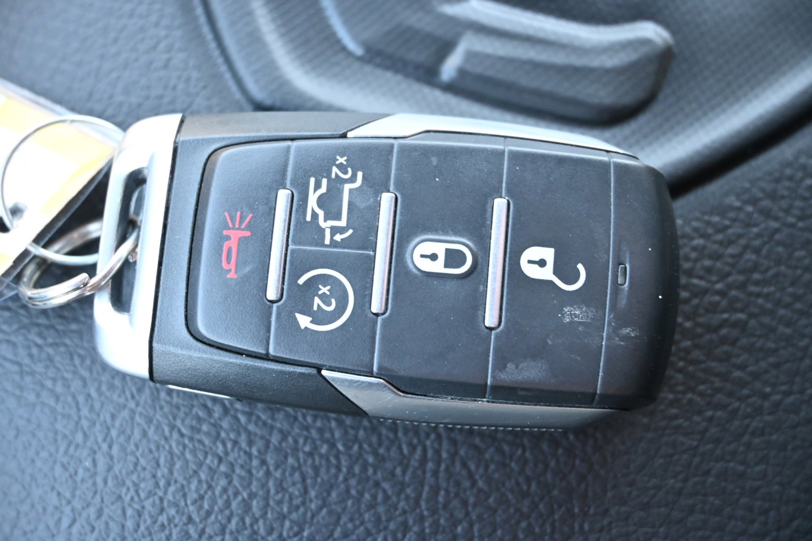 Used 2022 RAM 1500 Laramie image 28