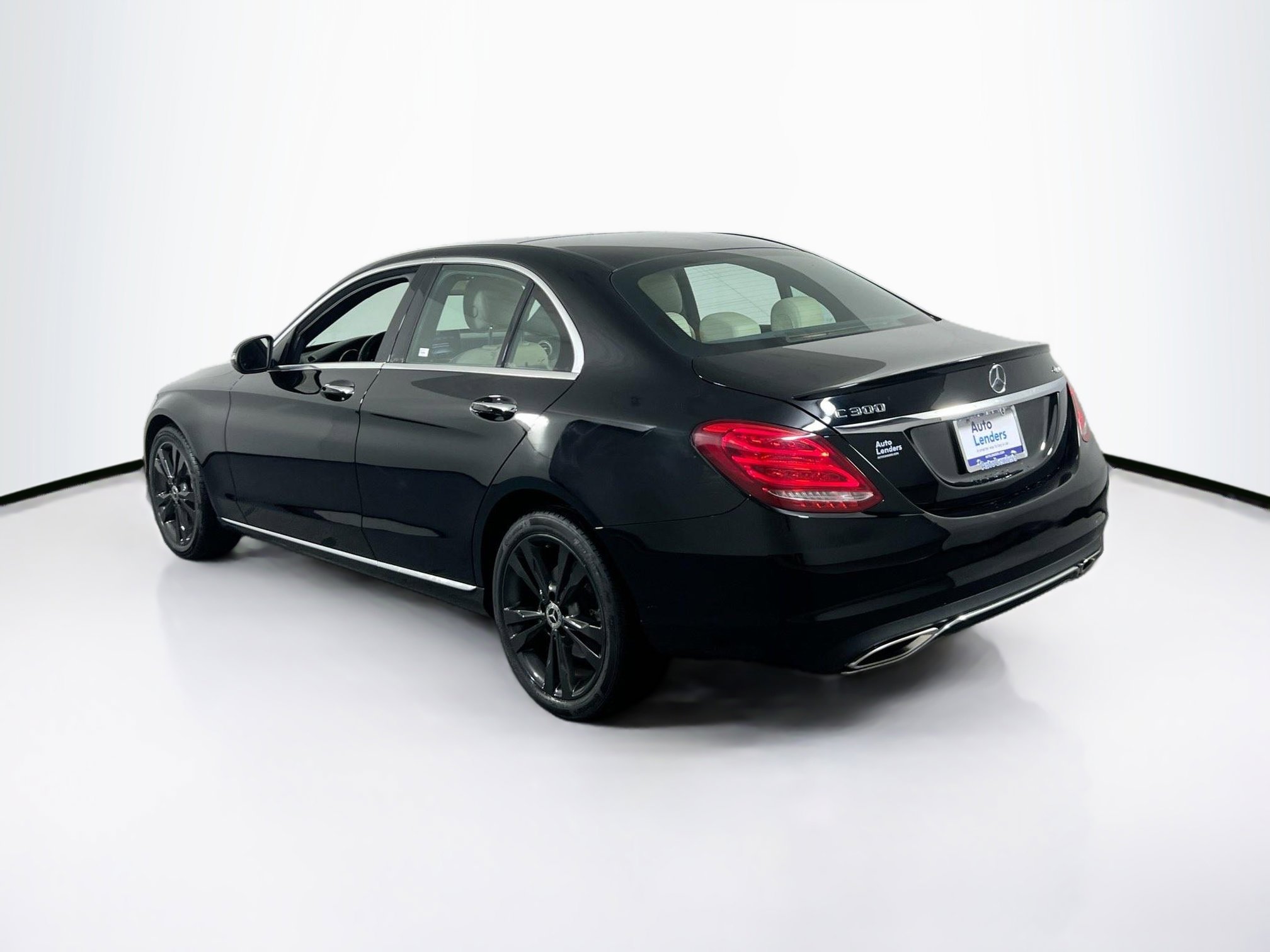 Used 2018 Mercedes-Benz C 300 4MATIC image 7