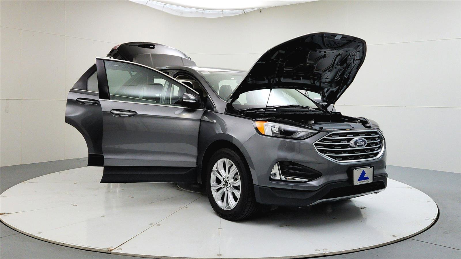 Used 2024 Ford Edge Titanium AWD/4WD image 10