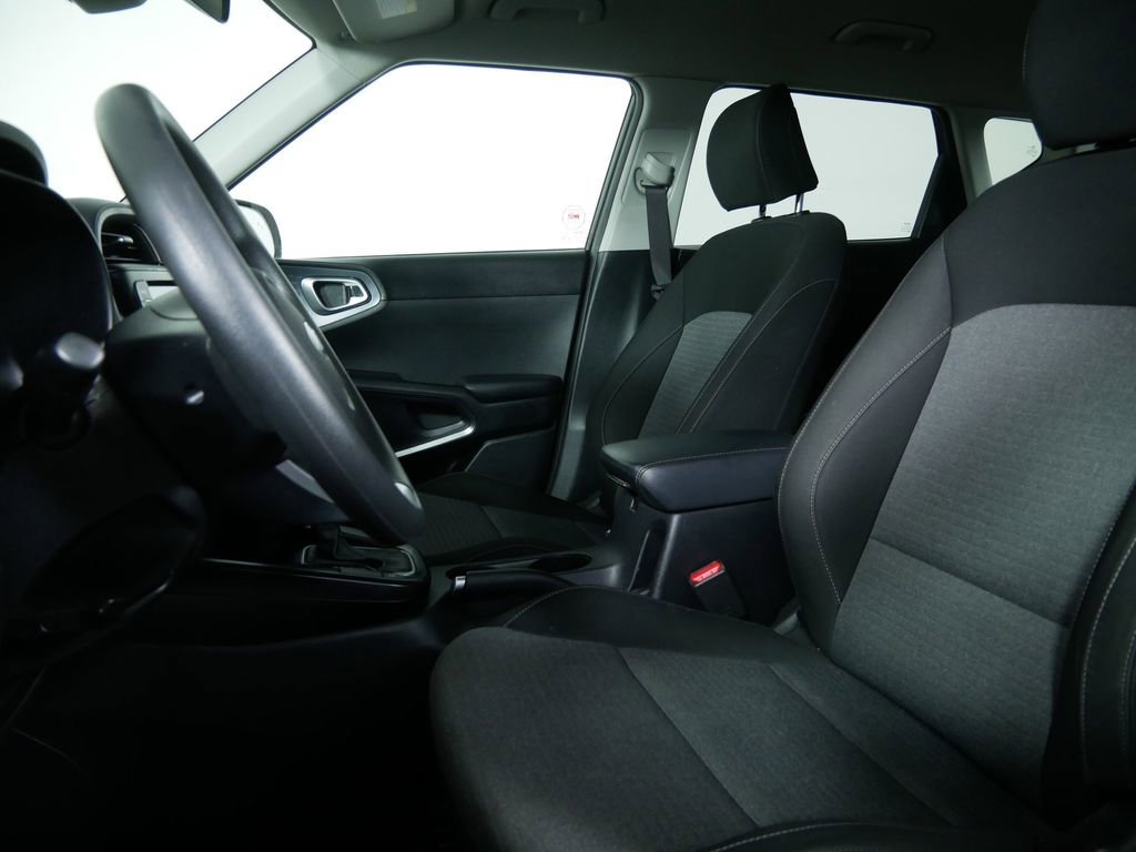 Used 2020 Kia Soul S image 15