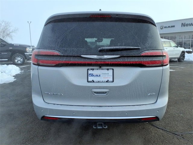 New 2026 Chrysler Pacifica Pinnacle image 6