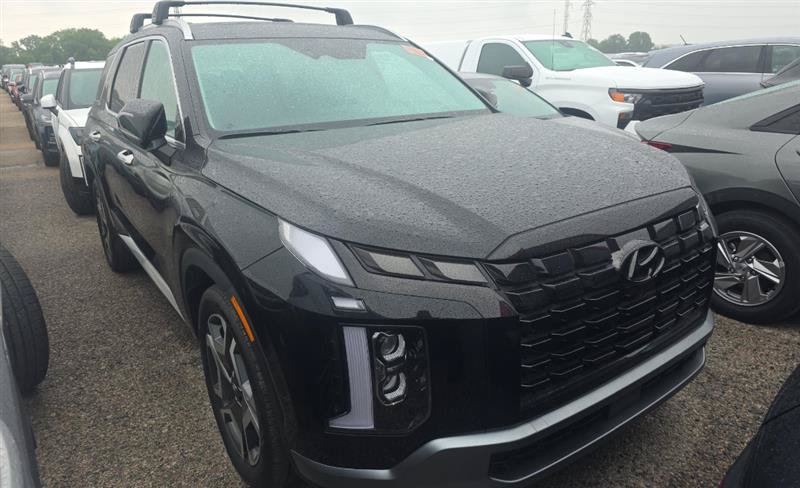 Used 2025 Hyundai Palisade Limited AWD/4WD image 3