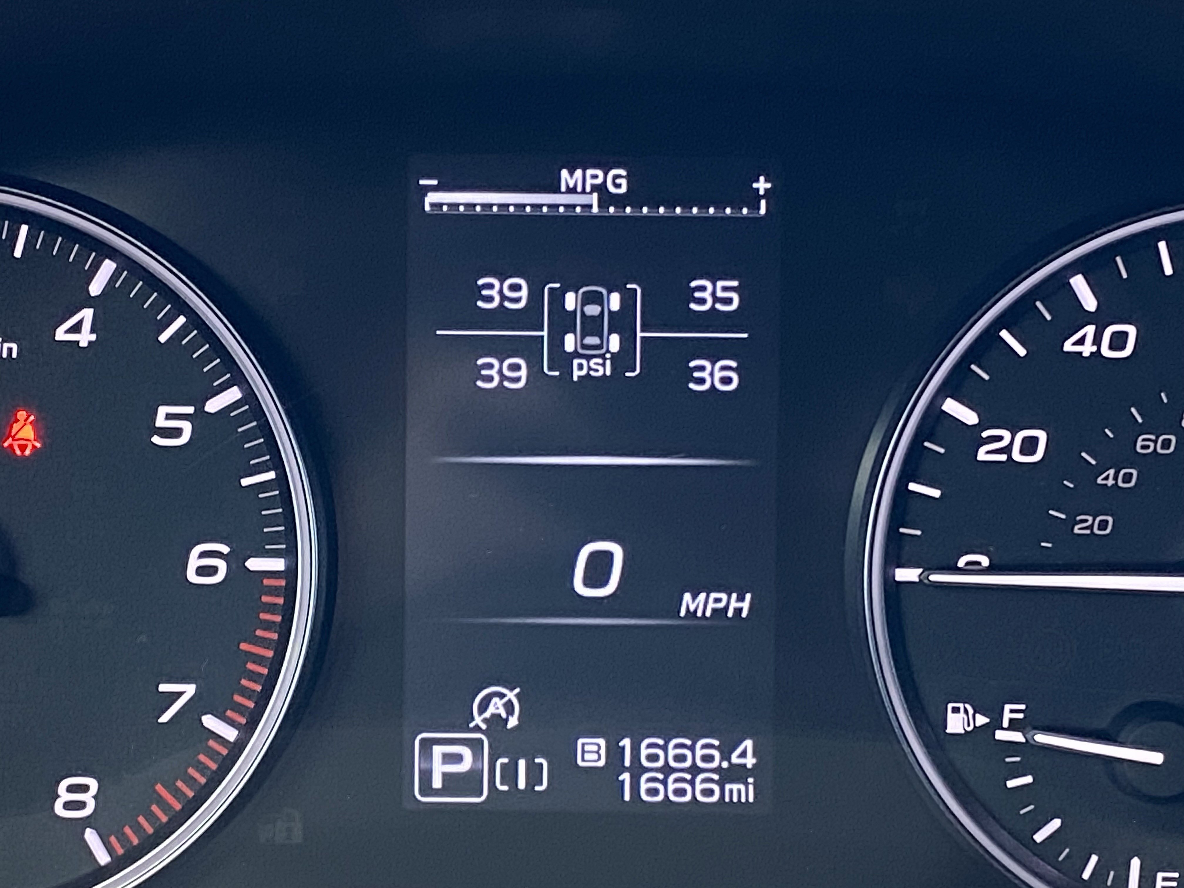 Used 2025 Subaru Crosstrek 2.5i Premium w/ Crosstrek Mirror Package image 12