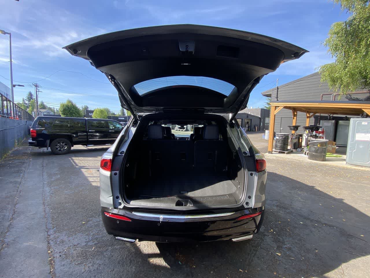 Used 2023 Buick Enclave Essence w/ Experience Buick Package AWD/4WD image 28